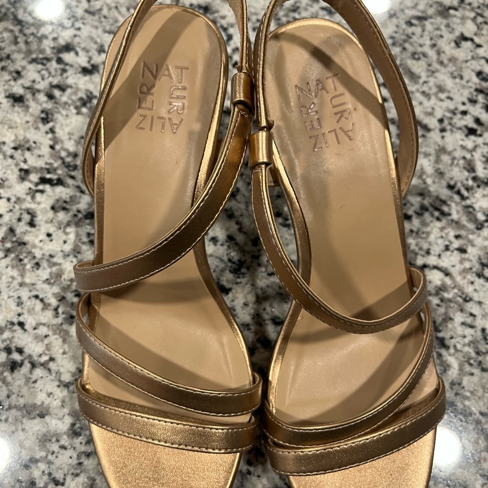 Naturalizer Gold Strappy heels
